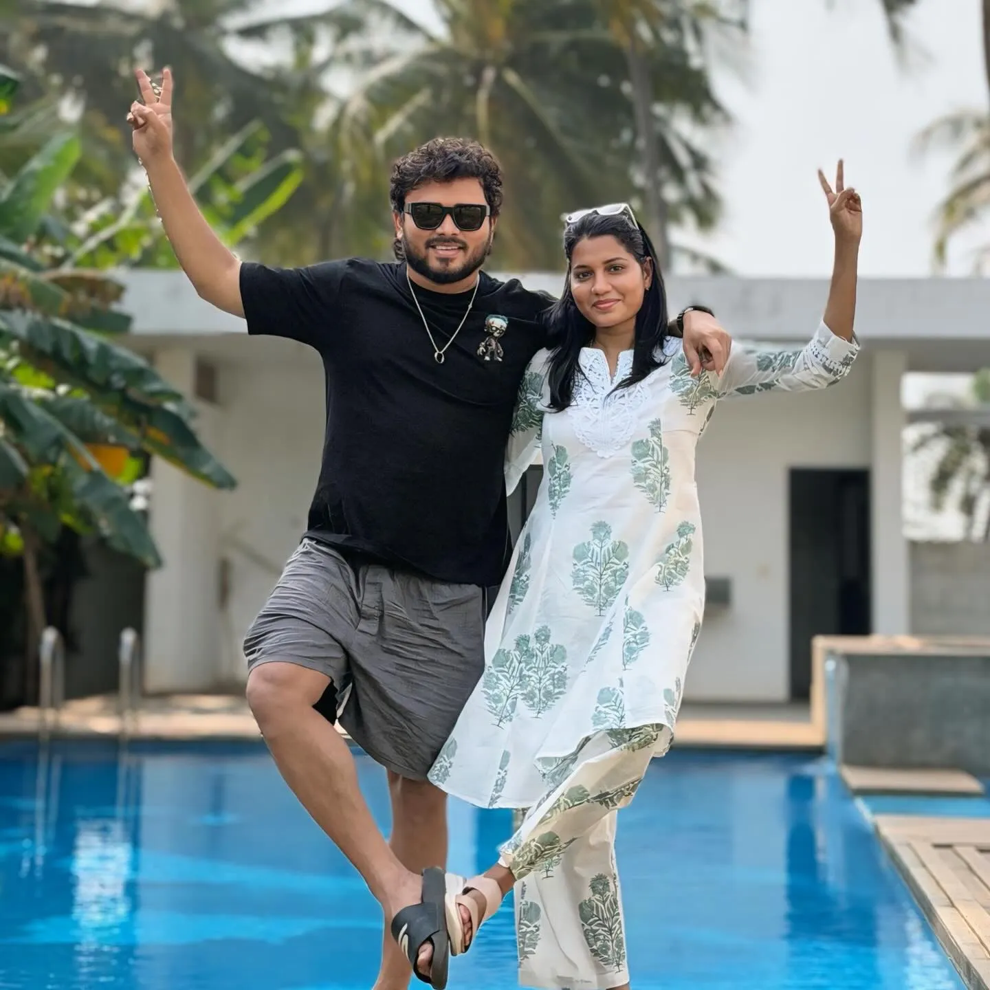 vj siddhu wife